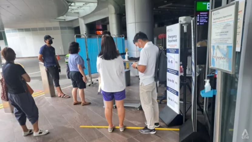 Waktu tunggu lebih lama di hospital; makan masa sehingga 50 jam untuk masuk wad