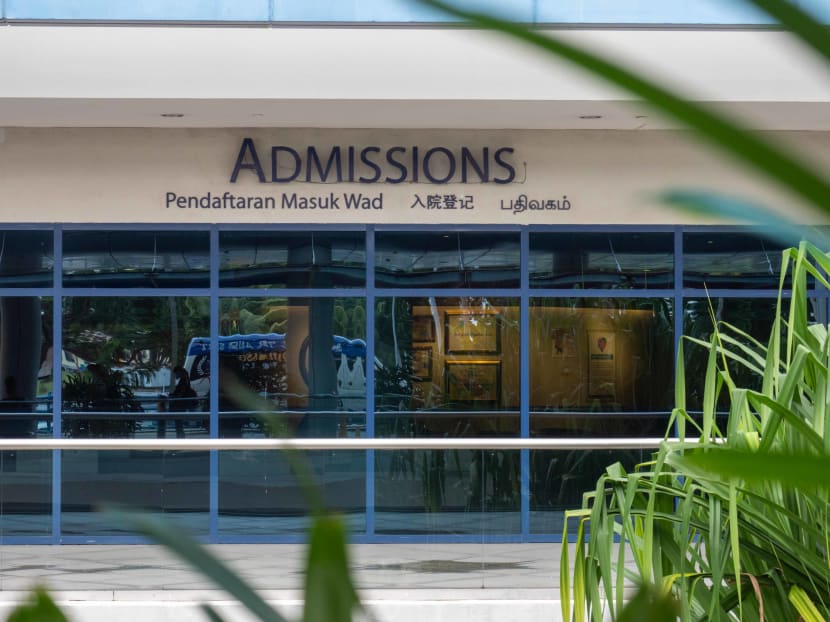 The author said that the public needs to understand that medical resources, such as doctors and nurses, hospital beds, wards and operating rooms, are finite.