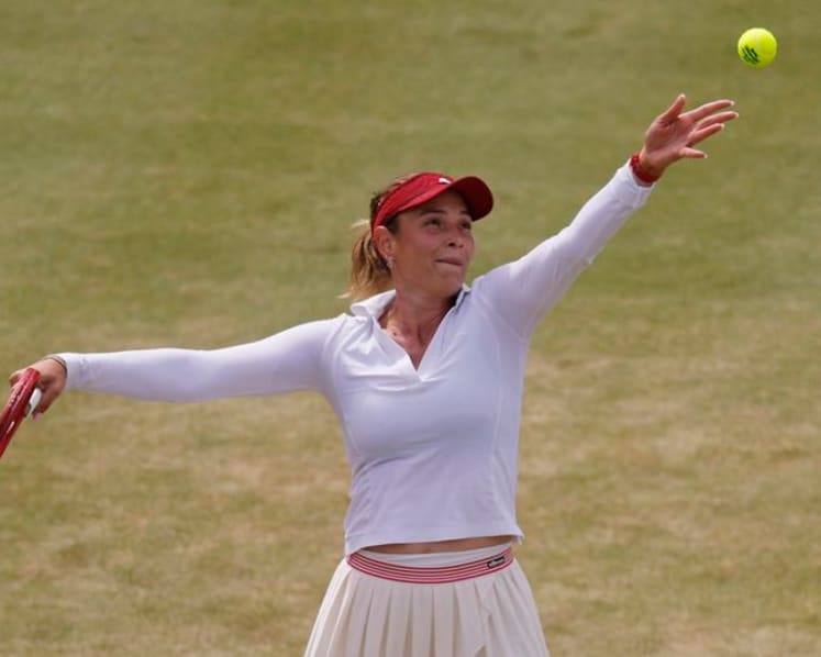 Vekic hangs tough to beat Raducanu in Queen's final