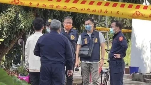 台男手刃妻儿跳楼亡 妻挨14刀儿颈遭砍达气管