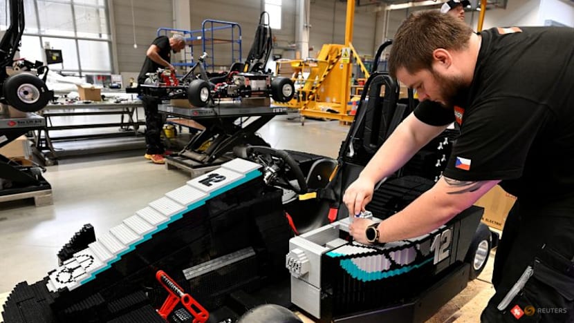 Brick test: F1 drivers to lap British GP circuit in Lego cars