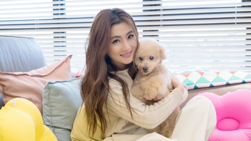 S.H.E's Selina Jen Believes Her Late Dog Came Back To Visit Her S.H.E's Selina Jen Believes Her Late Dog Came Back To Visit Her