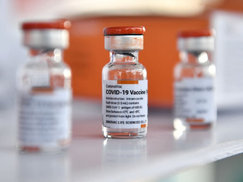 The experts suggested that people who had previously taken Sinovac could stay with the brand for their booster shot if they were concerned about possible side effects, such as feeling tired or muscle pain. The experts suggested that people who had previously taken Sinovac could stay with the brand for their booster shot if they were concerned about possible side effects, such as feeling tired or muscle pain.