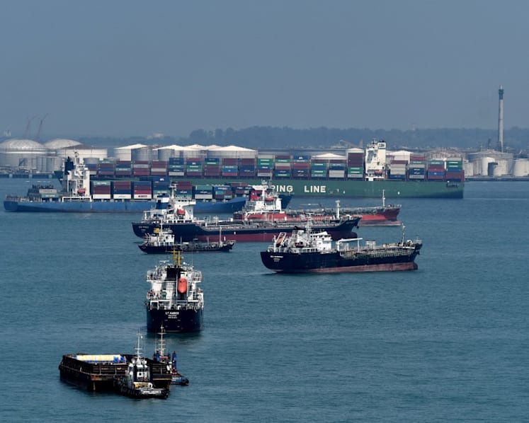 Shell to trial first hydrogen fuel cells for ships in Singapore