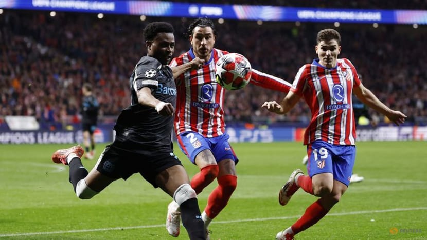 Alvarez scores twice as Atletico fight back to beat Leverkusen 2-1