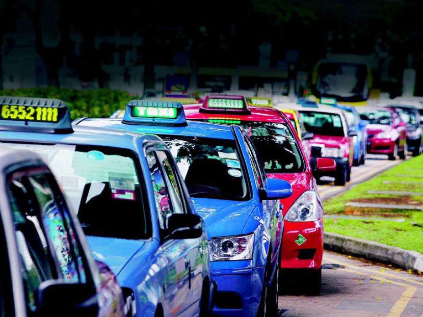 Cabbies urge operators to let them have Budget 2013’s full road tax rebate