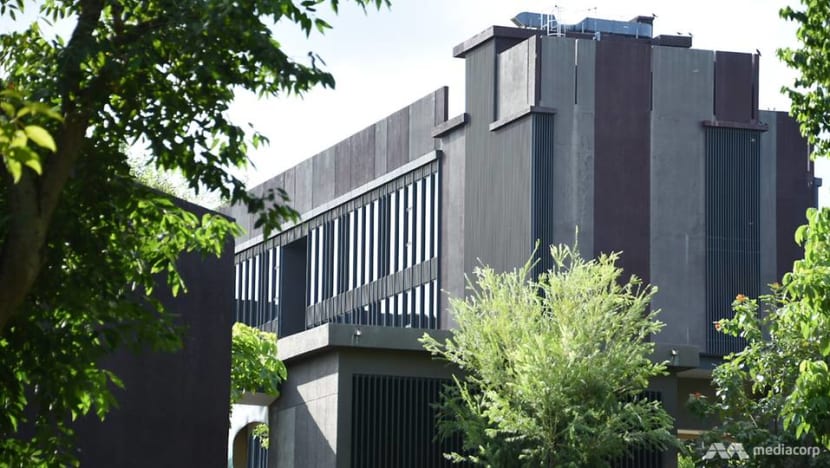 Man who tested positive for COVID-19 charged with breaching quarantine by leaving isolation facility