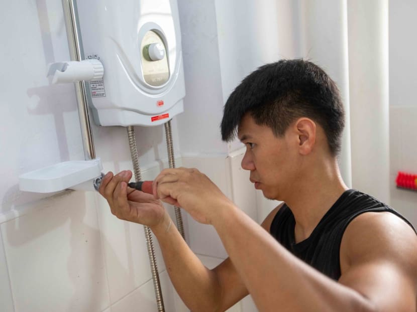 TODAY Youth Survey: 8 in 10 say blue collar workers should be paid more, but fewer think consumers should bear the cost