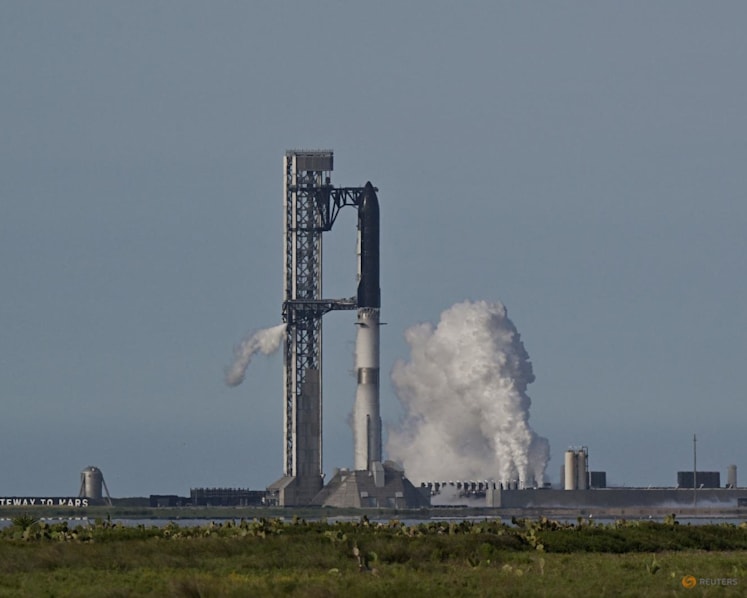 SpaceX scrubs launch of upgraded Starship from Texas, to retry Friday