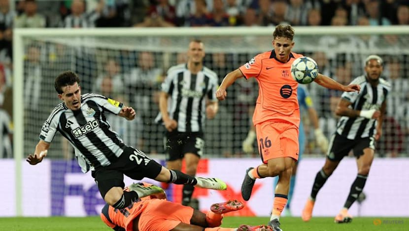 Rashford shines with two goals in Barcelona's 2-1 win at Newcastle