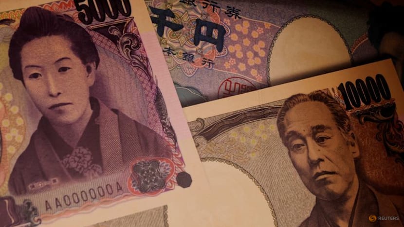 Yen falls may prod BOJ to hike rates in October, ex-central bank executive says