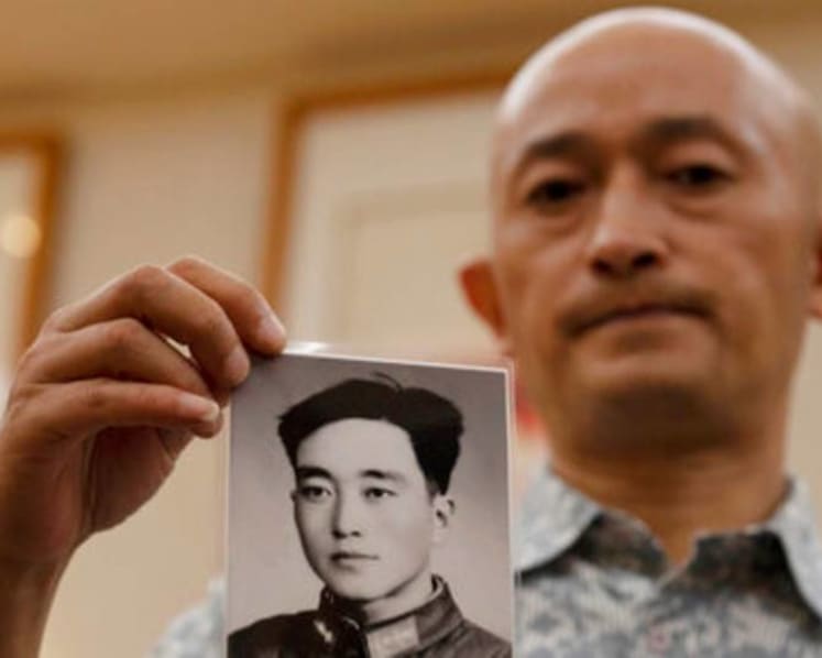 Relative of COVID-19 victim asks to meet WHO experts in Wuhan