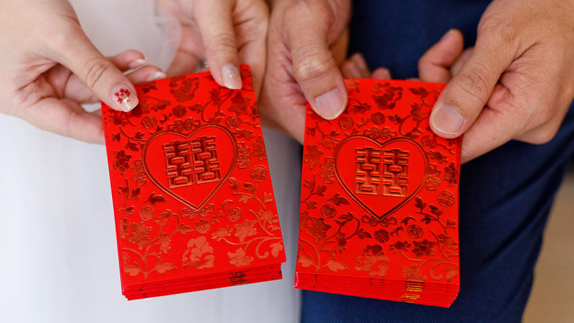 #trending: Rude or pragmatic? Bride asks guest to identify red packet after wedding, sparks discussion on Reddit