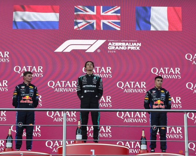 Russell fends off Verstappen to win in Baku, Antonelli fifth