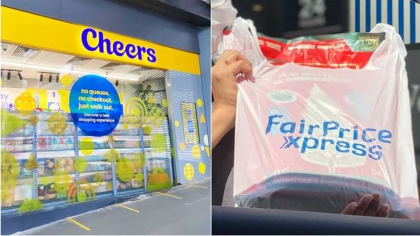 Semua kedai Cheers, FairPrice Xpress kenakan bayaran bagi beg plastik mulai 2022 Semua kedai Cheers, FairPrice Xpress kenakan bayaran bagi beg plastik mulai 2022