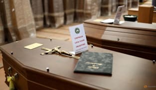 Overwhelmed by heatwave, French undertakers struggled with excess deaths