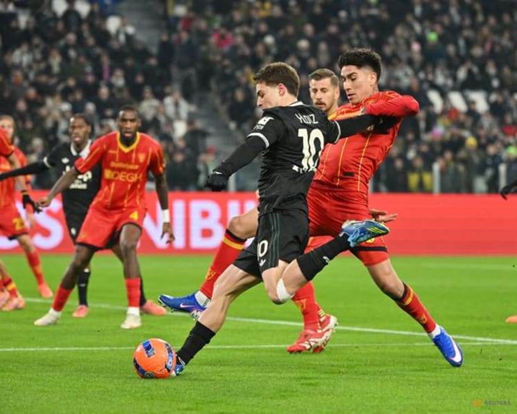 Juventus's title hopes suffer blow in 1-1 draw with struggling Lecce