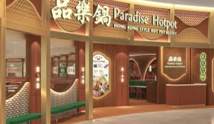 New Paradise Hotpot outlet at VivoCity offering opening promotion of 1 dines free with 2 paying adults