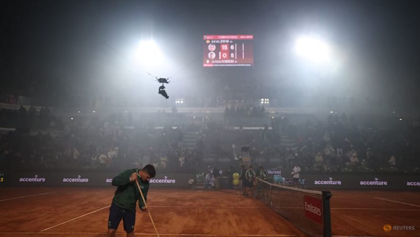 Coppa Italia fireworks trigger surreal smoke delay at Italian Open