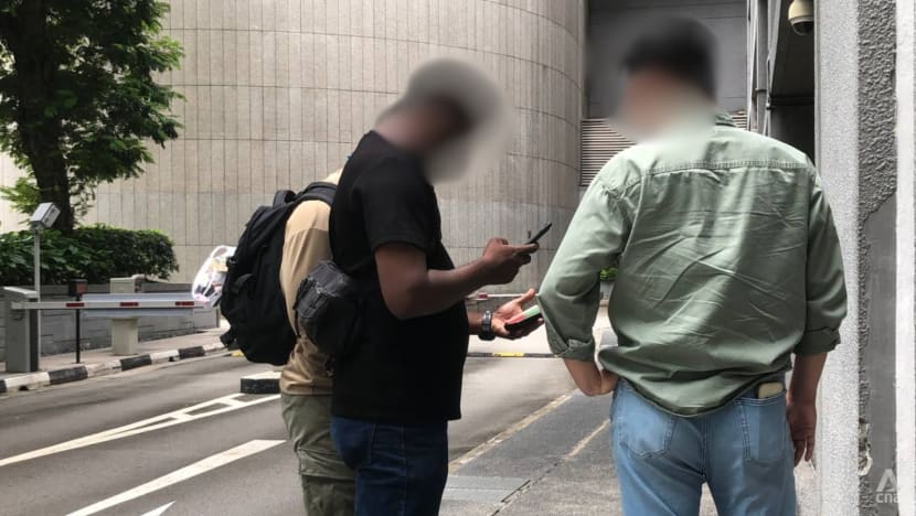 15 people nabbed for vaping in surprise lunchtime operation in Singapore CBD