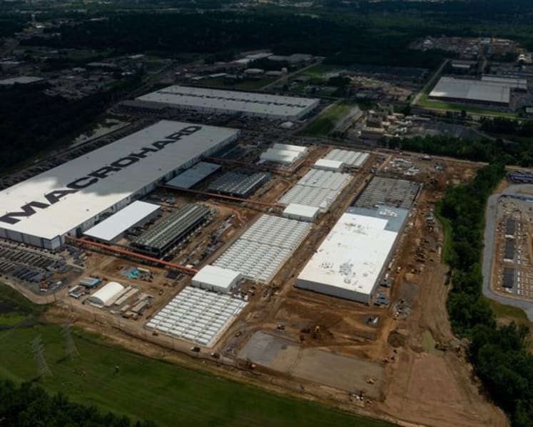 Pollution from Musk’s unpermitted xAI power project hits hardest in Black communities