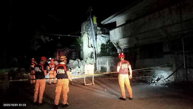 菲律宾中部岸外6.9级强烈地震 死亡人数逼近70人