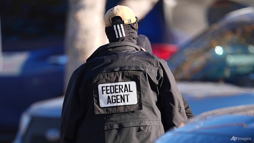 Federal authorities arrest four suspected extremists in California