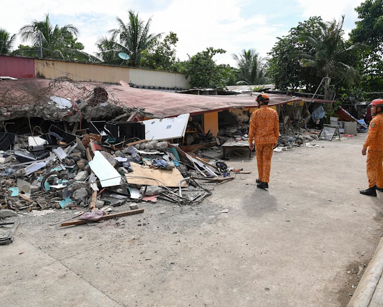 Singapore expresses condolences over Philippine quake, stands ready to provide assistance