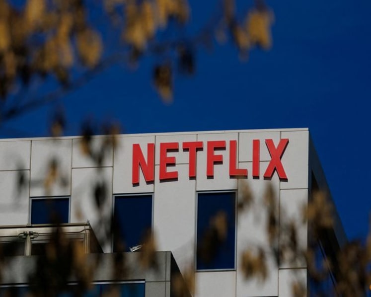 Netflix names longtime director Jay Hoag as chairman, succeeding Reed Hastings