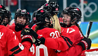 Ice hockey-Poulin powers Canada into women's final with US