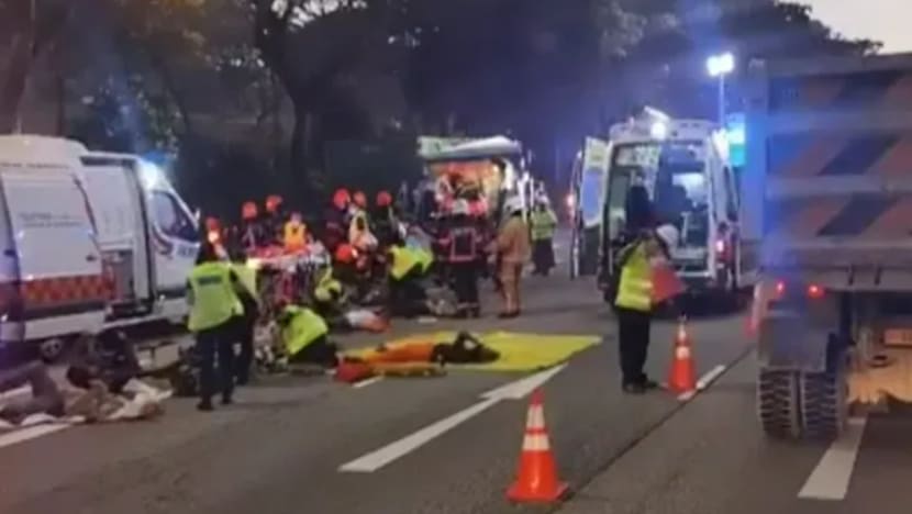 Pekerja kedua terlibat dalam kemalangan lori PIE meninggal dunia