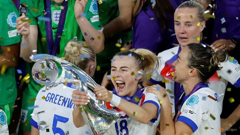 Kelly a fitting hero in England's gritty Euro victory Kelly a fitting hero in England's gritty Euro victory