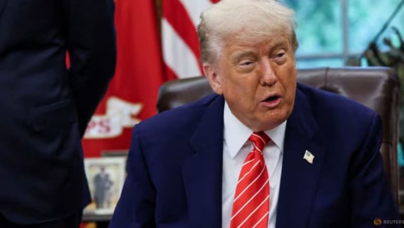 Trump larang rakyat dari 12 negara masuk Amerika Syarikat