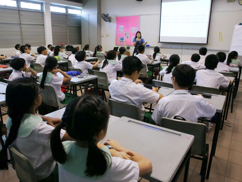MOE 'cautious' on issue of smaller class sizes: Ong Ye Kung