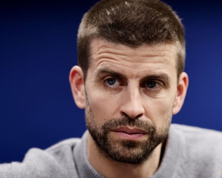 Chess-Former Spain defender Pique joins chess investment boom
