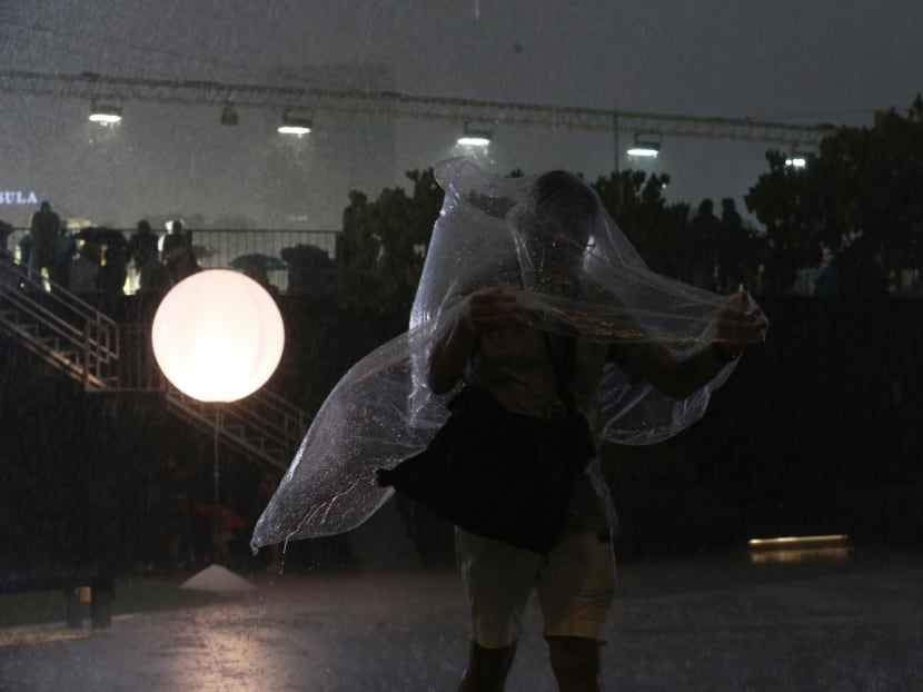 Singapore F1 night race 2022: Wet weather brings thrills and spills, fails to dampen fans' spirits Singapore F1 night race 2022: Wet weather brings thrills and spills, fails to dampen fans' spirits