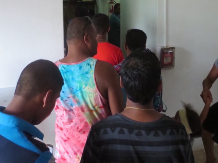 Of bulas and bull sharks