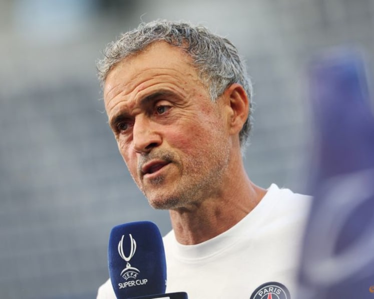 PSG boss Luis Enrique does not expect top-level Super Cup game due to lack of preparation
