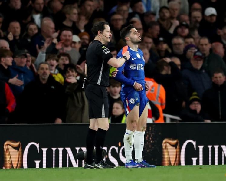 Chelsea's Neto handed one-match suspension for misconduct in Arsenal clash