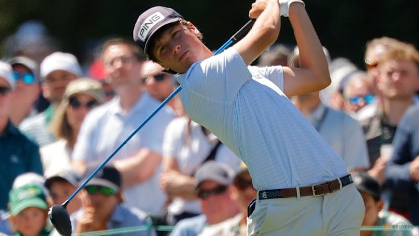 Teen amateur Howell keeps it light alongside McIlroy at Masters