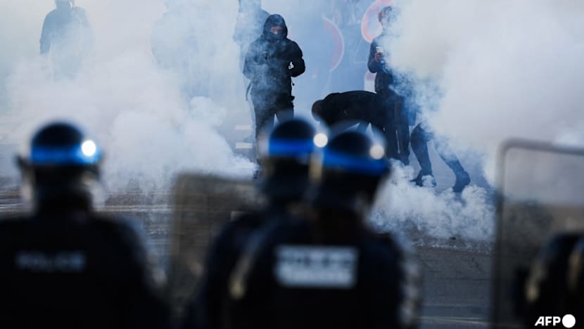 High school students in Paris' deprived suburbs spark national protest movement