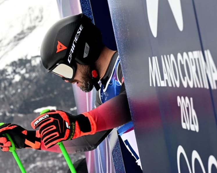 Alpine skiing-‘I’m a bit of a psychopath’, bruised Hemetsberger says on returning to Stelvio slope after crash
