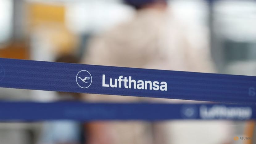Air France, Lufthansa, others avoid Pakistan airspace amid India tensions