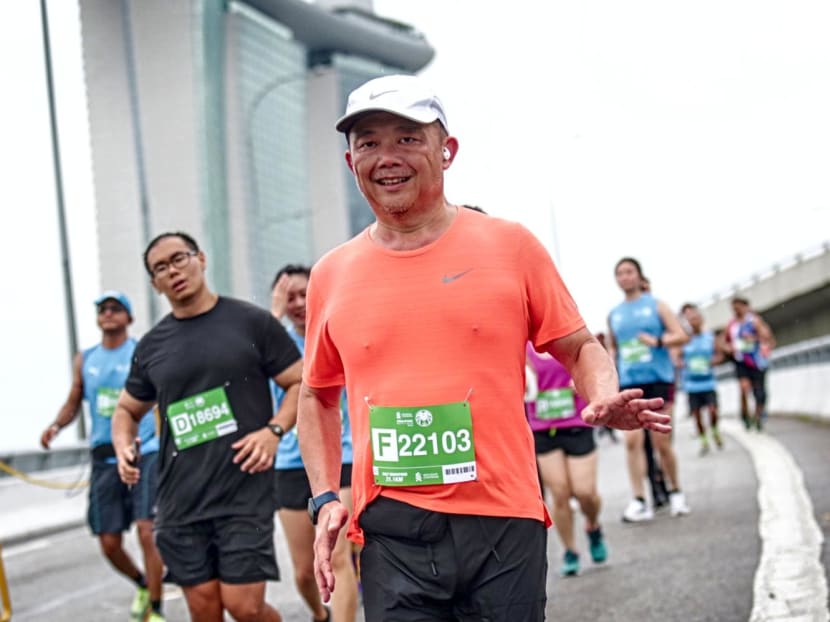 Mr running sales