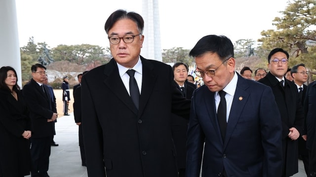 韩国总统府高级幕僚集体请辞