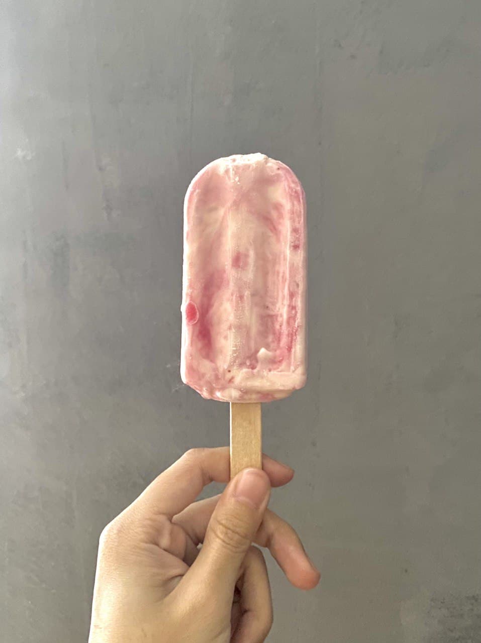 Playmade's Pink Cactus Berries With White Boba Ice Pop Taste Test: Nice Or  Not? - 8days