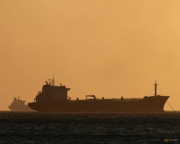 South Korea refiners considering imports of Venezuelan crude, association says 