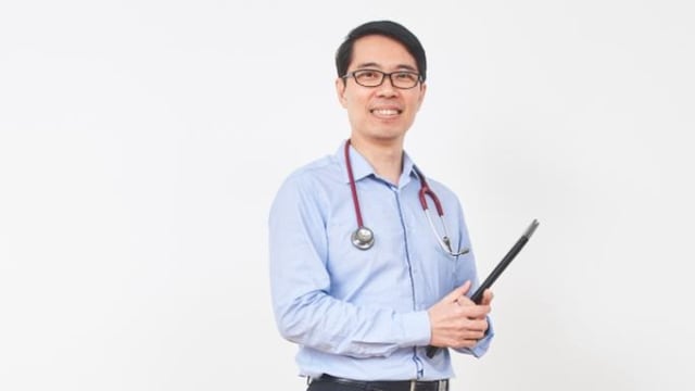 【步步追踪】世界家庭医生日专访：李永胜助理教授