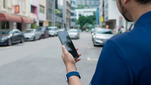 调查：乘客对德士和私召车等候时间满意度大幅下降