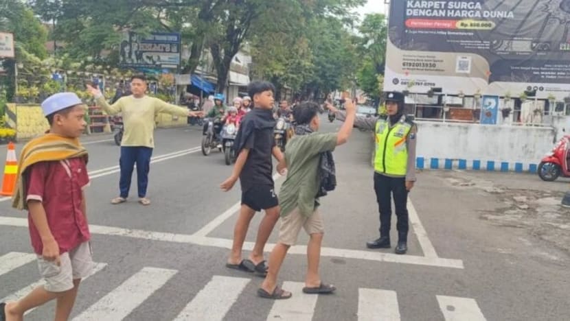 Viral pejalan kaki bisa kena tilang elektronik, benar atau gak?